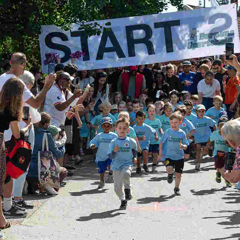 Akti­vi­te­ter och möten på gatu­fes­ten 2026